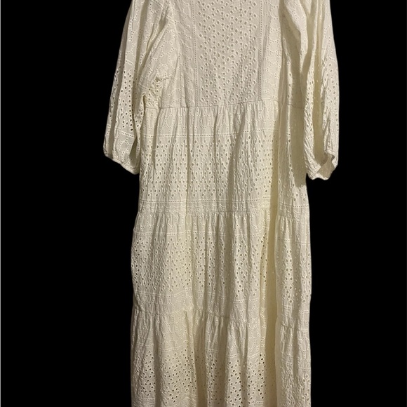Cal Style Boho Cream Eyelet Maxi Dress 3/4 Sleeves Size Large - Picture 2 of 9